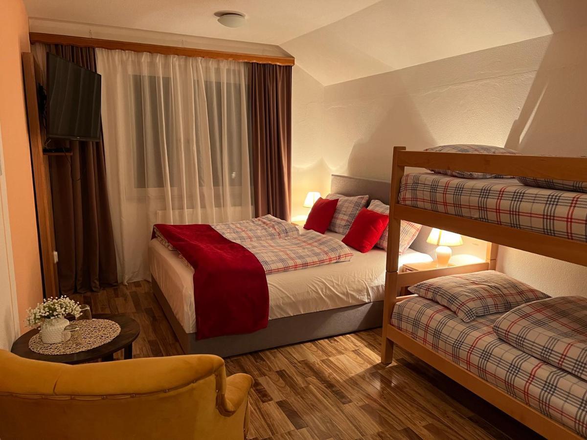 Hotel Central Власич Экстерьер фото